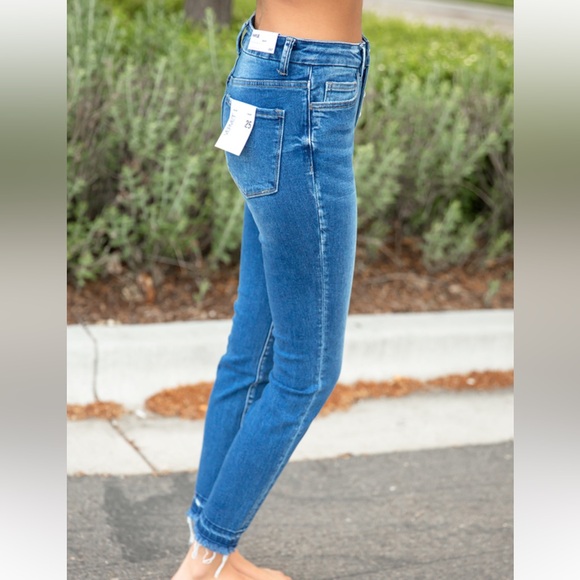 Back to school 👖 NWT-VERVET exposed button fly 👖 - Picture 3 of 5